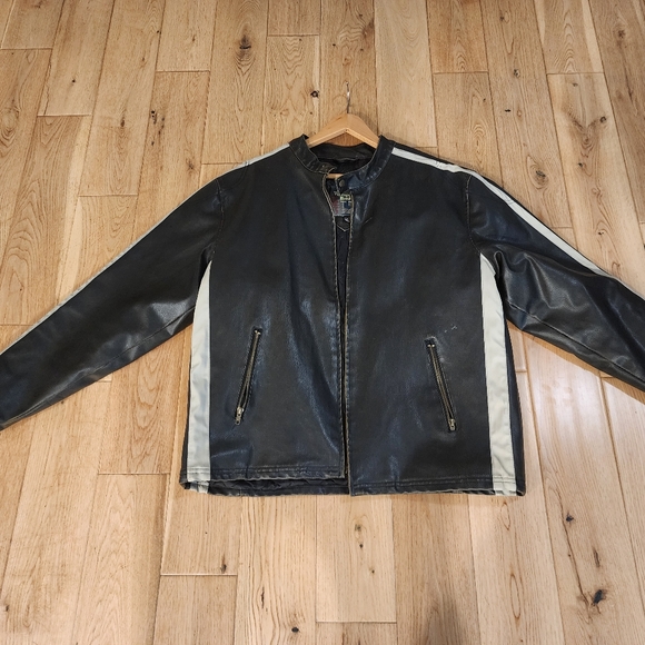 Leather Jacket - Picture 3 of 4